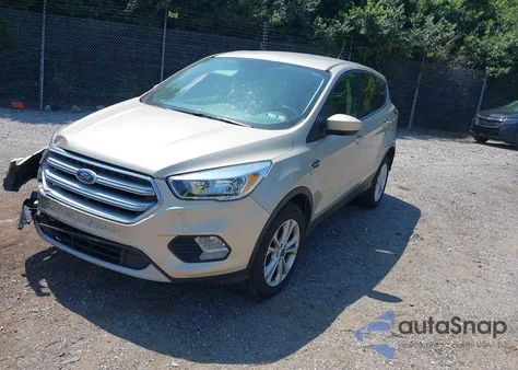 2017 Ford Escape Se from USA, damaged, VIN 1FMCU9GD5HUE00196